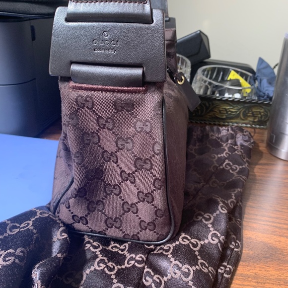 Gucci Purse - Picture 1 of 8